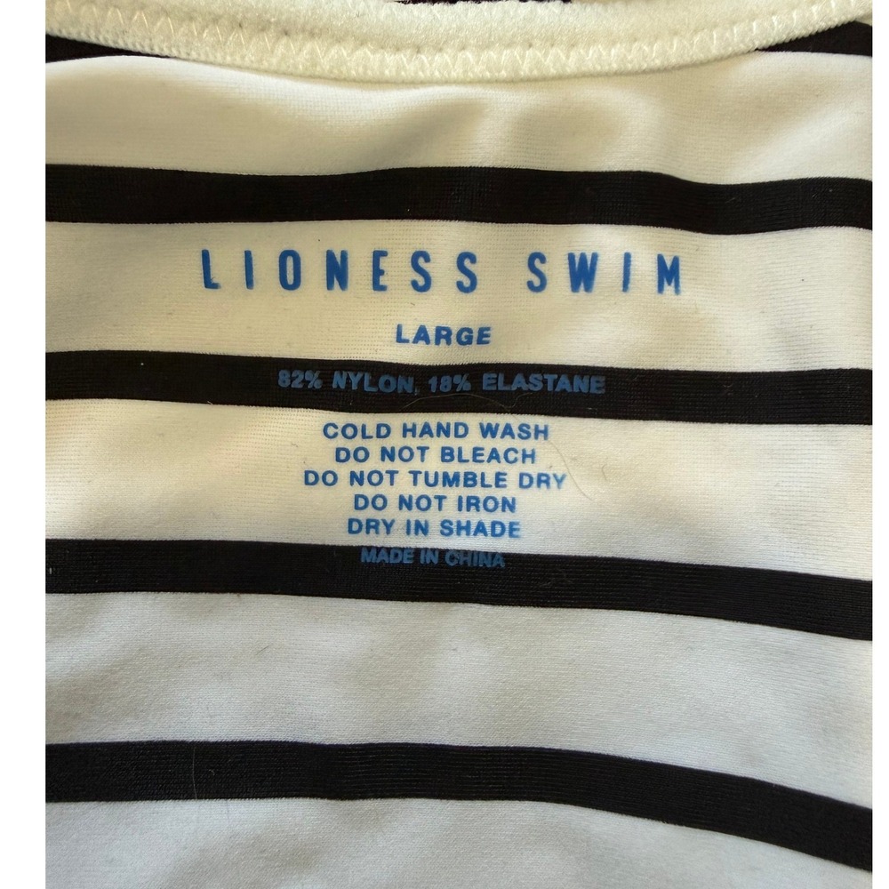 Lioness Women's Swim Porcelain Stripe Rosette Bikini Set Zuma Bottoms Sz L NWT - Picture 5 of 11
